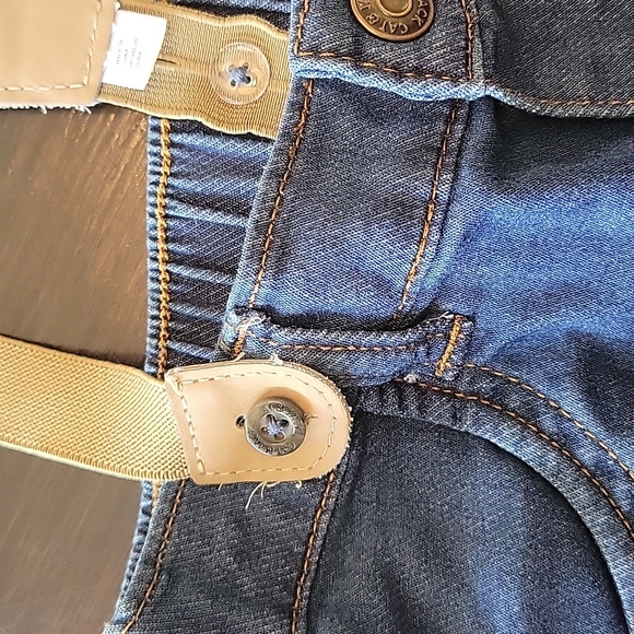 Set of 2 Blue Jeans with Detachable/Adjustable Suspenders - Picture 7 of 8